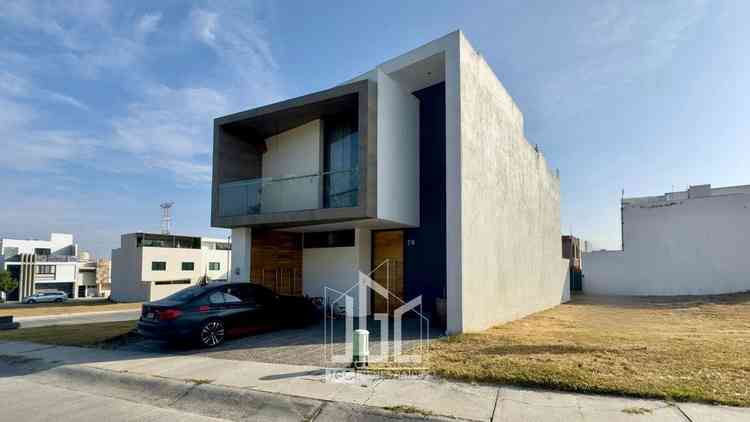 casa en venta formosa valle imperial zapopan jalisco p5q0ErB